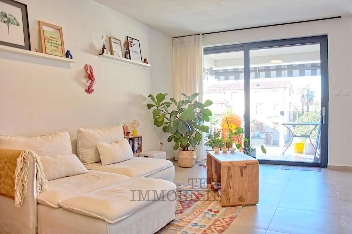 Parenzo – Appartamento moderno a 900 m dal mare!