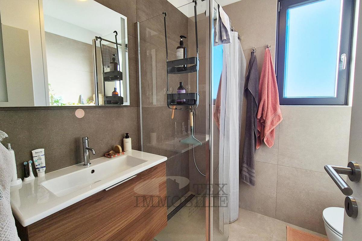 Parenzo – Appartamento moderno a 900 m dal mare!