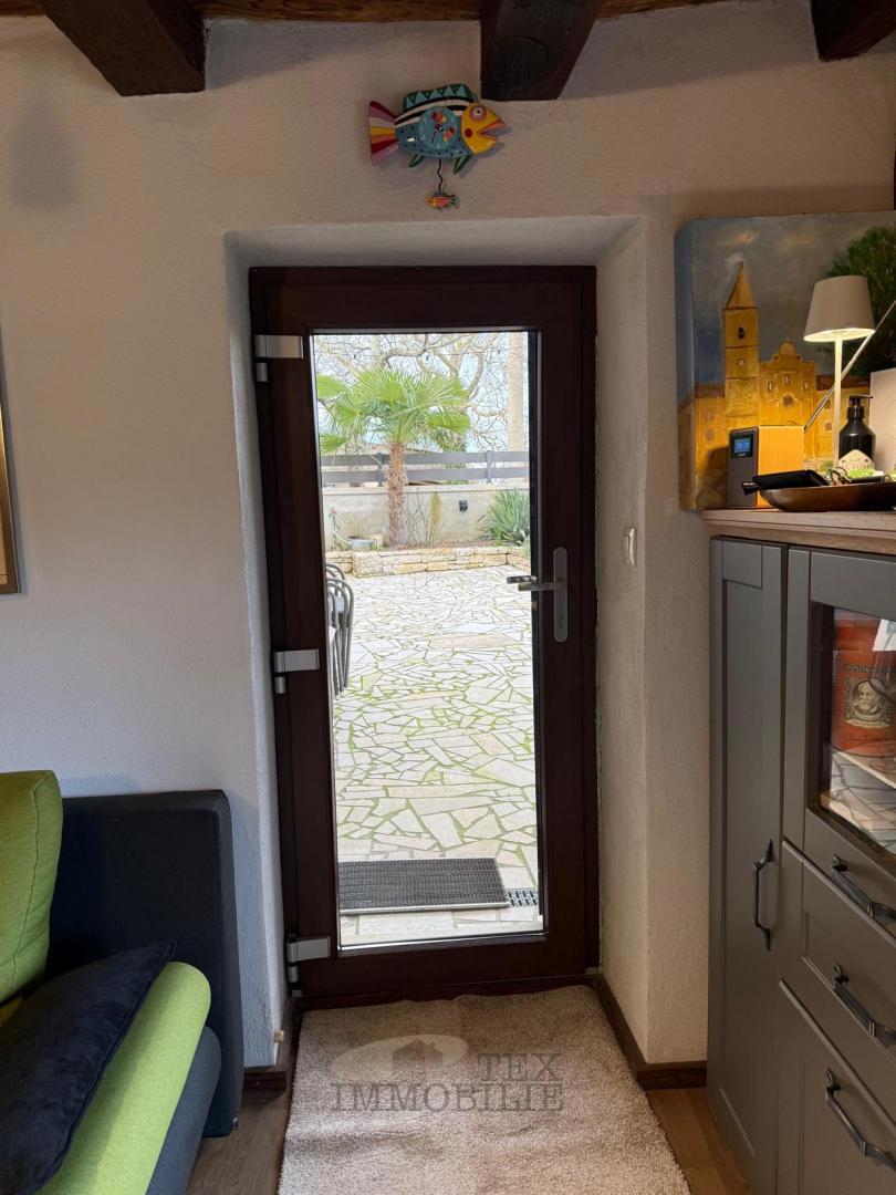 Sveti Petar u Šumi – Casa in pietra istriana ristrutturata con cortile recintato