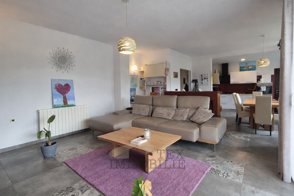 Casa al piano terra con piscina e ampio giardino – posizione tranquilla in Istria