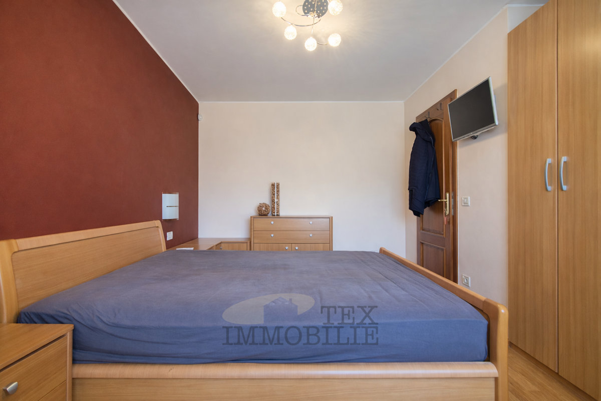 Bellissimo appartamento a Parenzo, a soli 800 metri dal mare, 77,49 m2