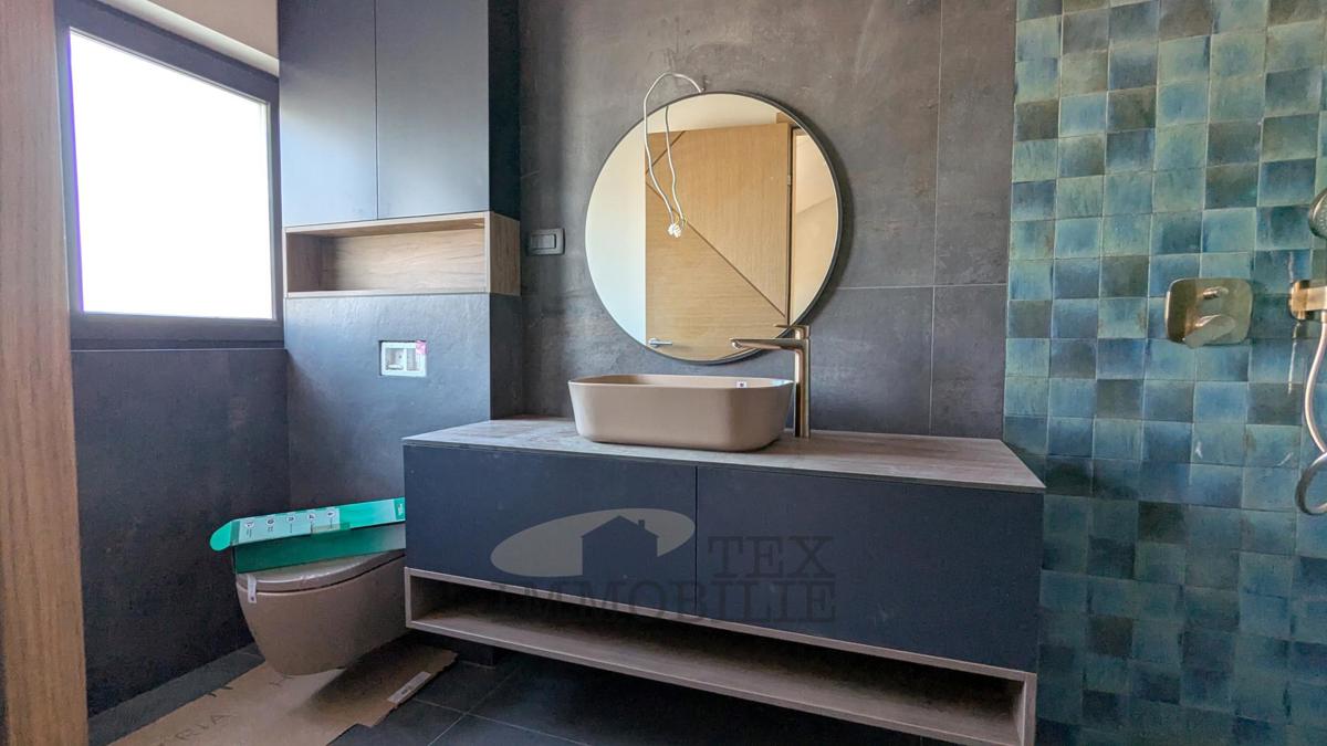 Bella villa moderna con piscina a Parenzo 