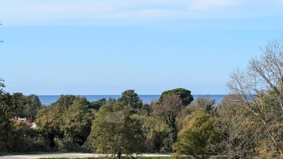 Parenzo, appartamento in costruzione a 1,6 km dal mare - S4