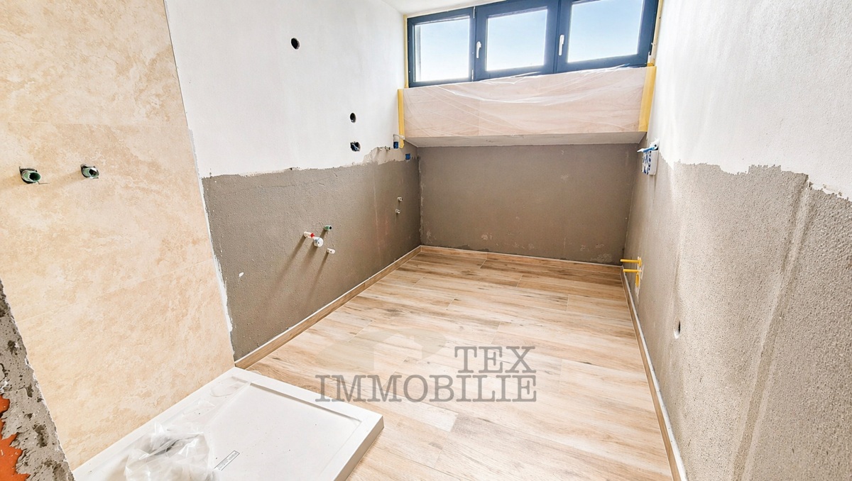 Parenzo, appartamento in costruzione a 1,6 km dal mare - S4