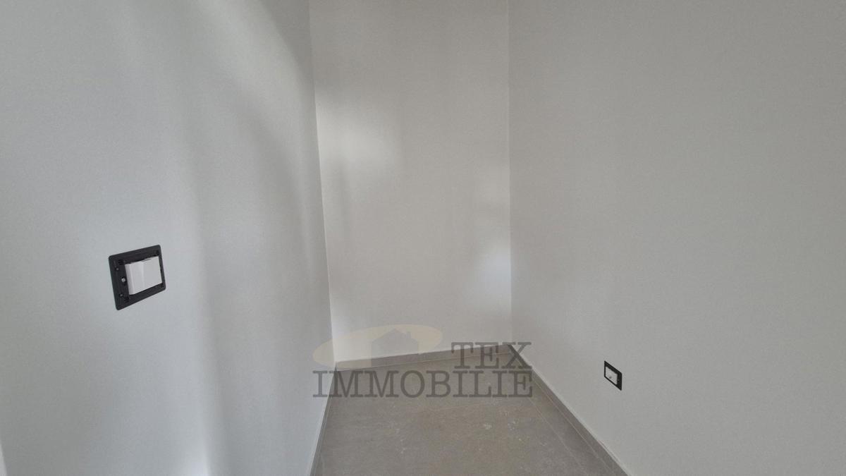 Parenzo - villa con piscina e vista mare