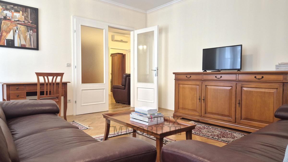 Parenzo – Due eleganti appartamenti nel cuore del centro storico