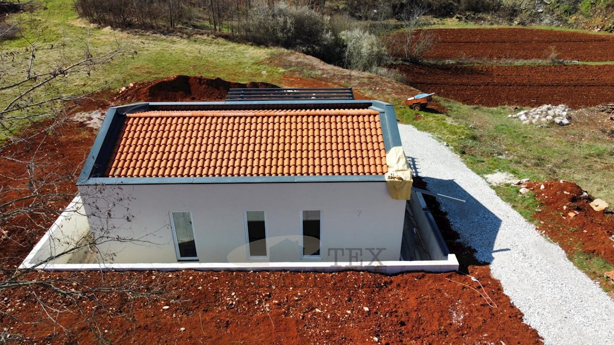 Bella casa con piscina vicino a Visignano