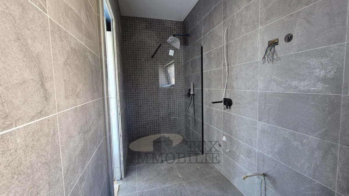 Poreč e dintorni, si vende una bellissima villa con vista mare