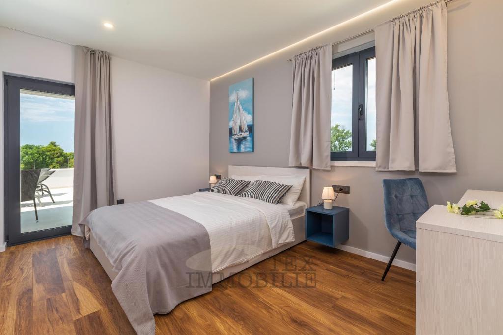 Villa moderna con vista mare a Parenzo 