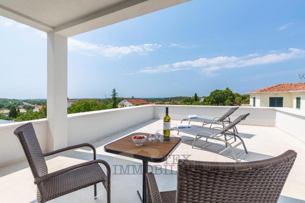 Villa moderna con vista mare a Parenzo 