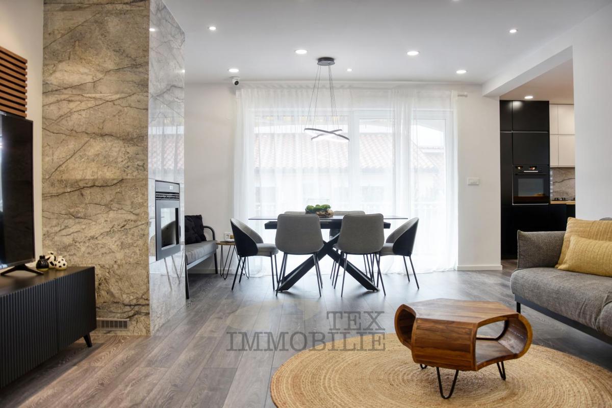 Parenzo – Appartamento spazioso 100 m², a 800 m dal mare