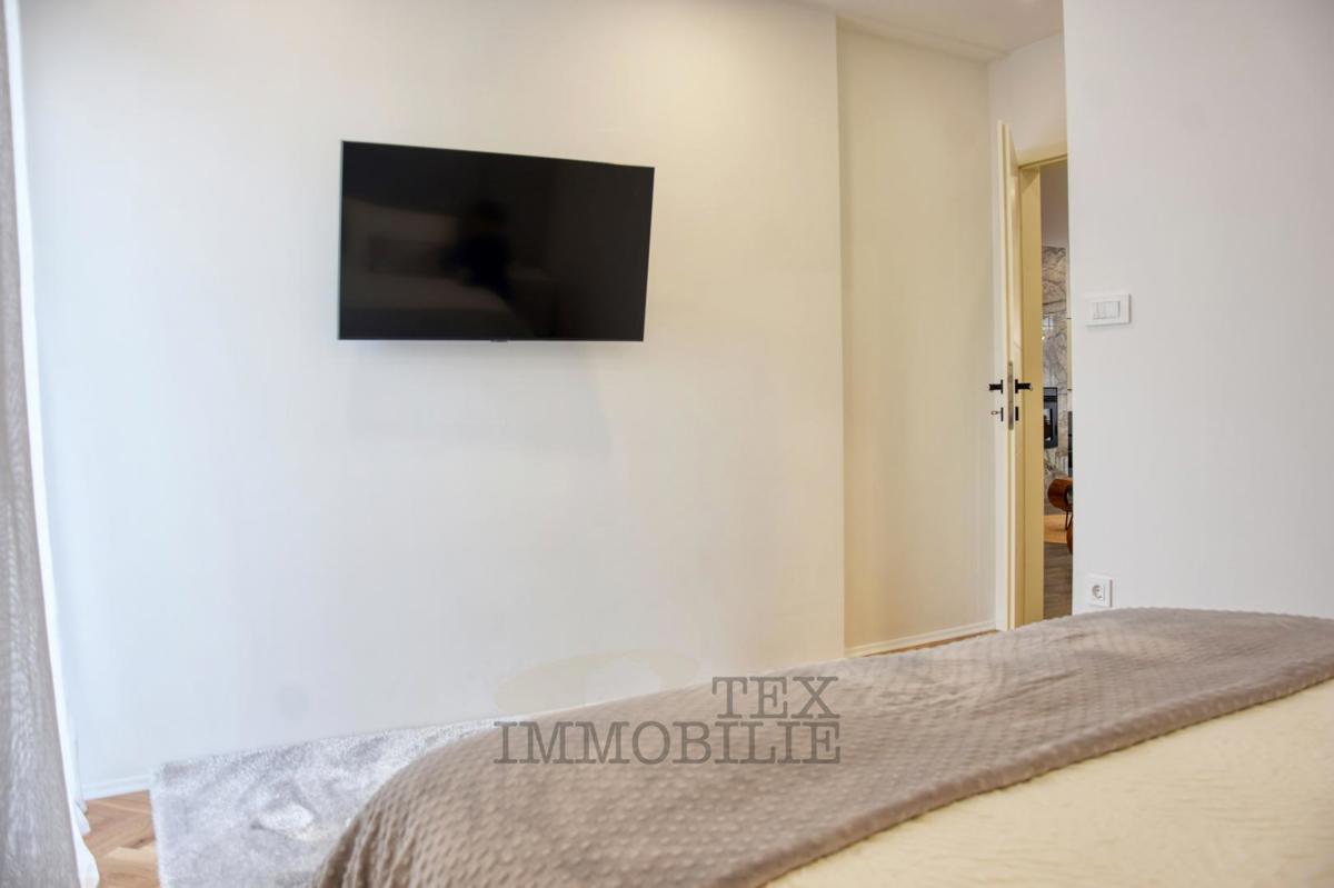 Parenzo – Appartamento spazioso 100 m², a 800 m dal mare