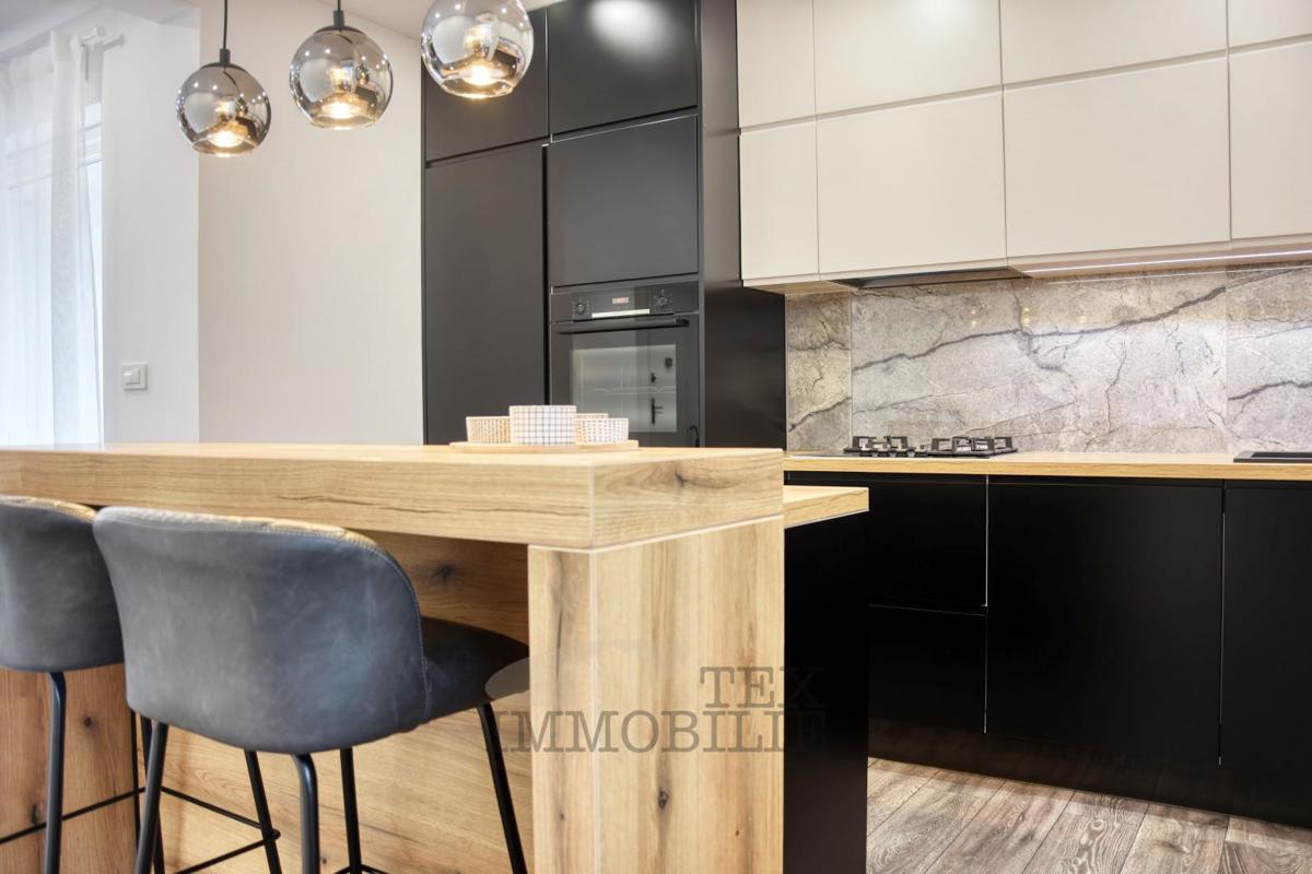 Parenzo – Appartamento spazioso 100 m², a 800 m dal mare