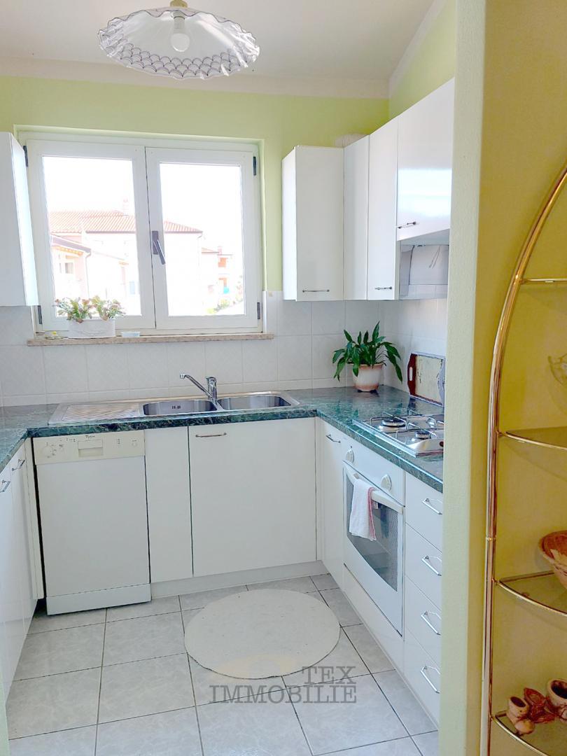 Parenzo – Ampio appartamento 105 m², a 600 m dal centro e dalle spiagge