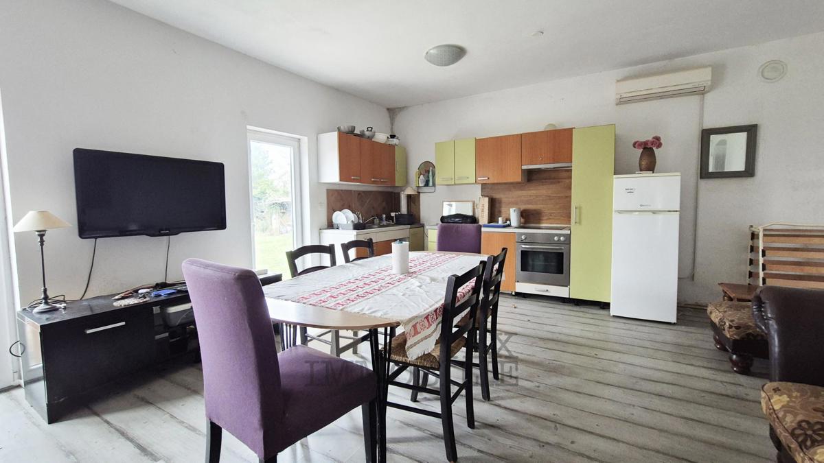 Casa a piano terra e rudere in pietra – dintorni di Parenzo, Visignano, 12 km dal mare