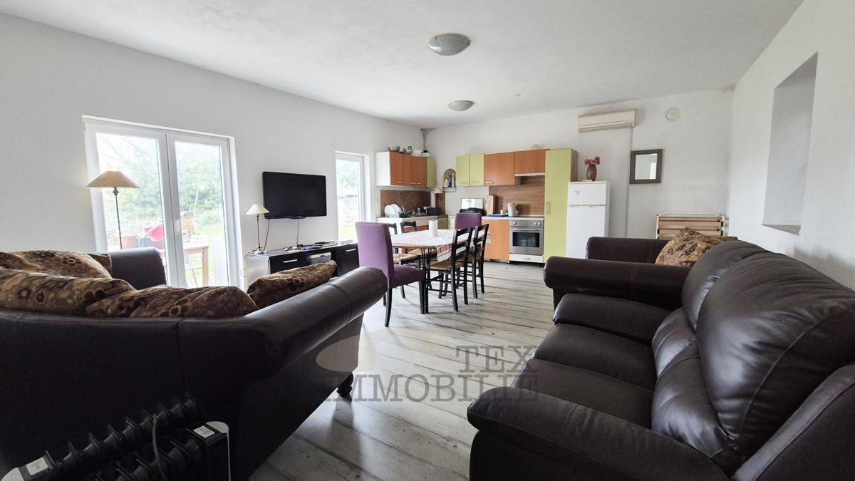 Casa a piano terra e rudere in pietra – dintorni di Parenzo, Visignano, 12 km dal mare