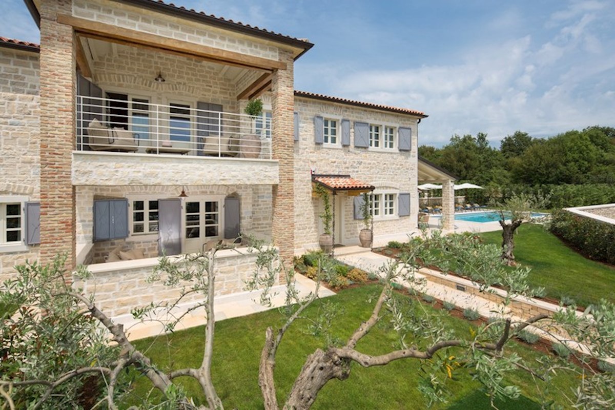 Lussuosa villa in pietra nel cuore dell'Istria - Villa Zoe 