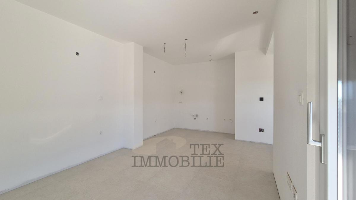 Penthouse in ottima posizione vicino al mare V2C3