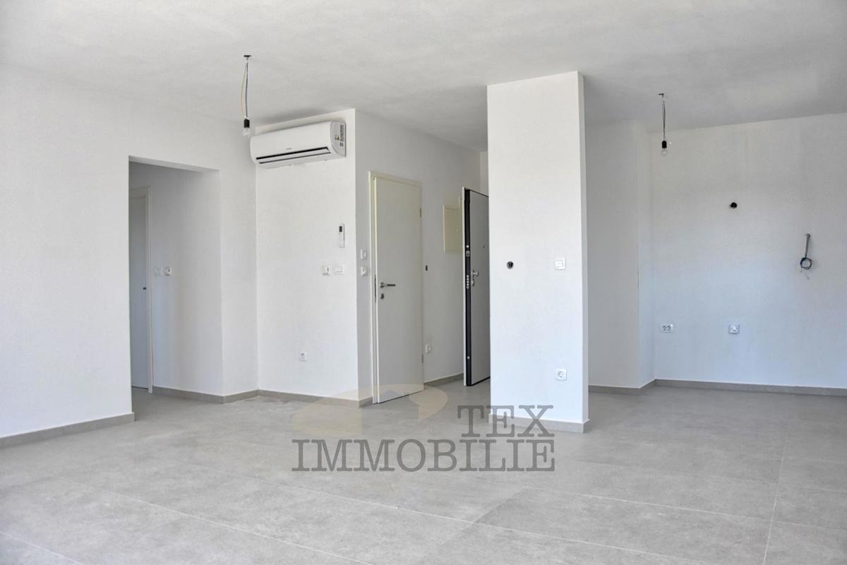 Appartamento al primo piano vicino al mare, 87 m2