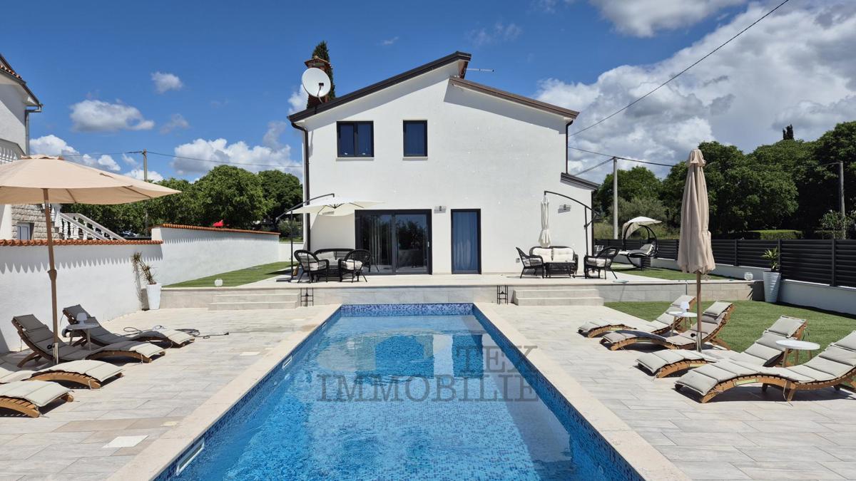 Casa con due appartamenti a soli 4 km da Parenzo