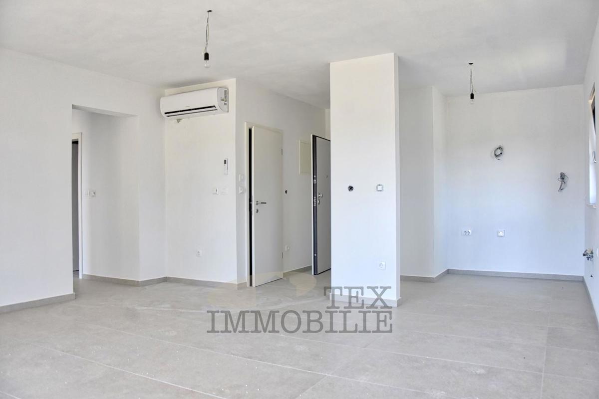 Appartamento al piano terra vicino al mare, 87 m2