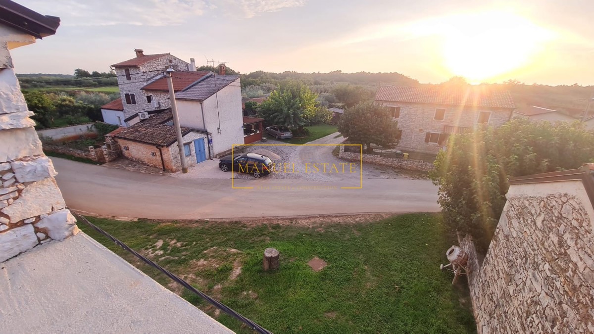 Casa in pietra ristrutturata, vicino a Umago