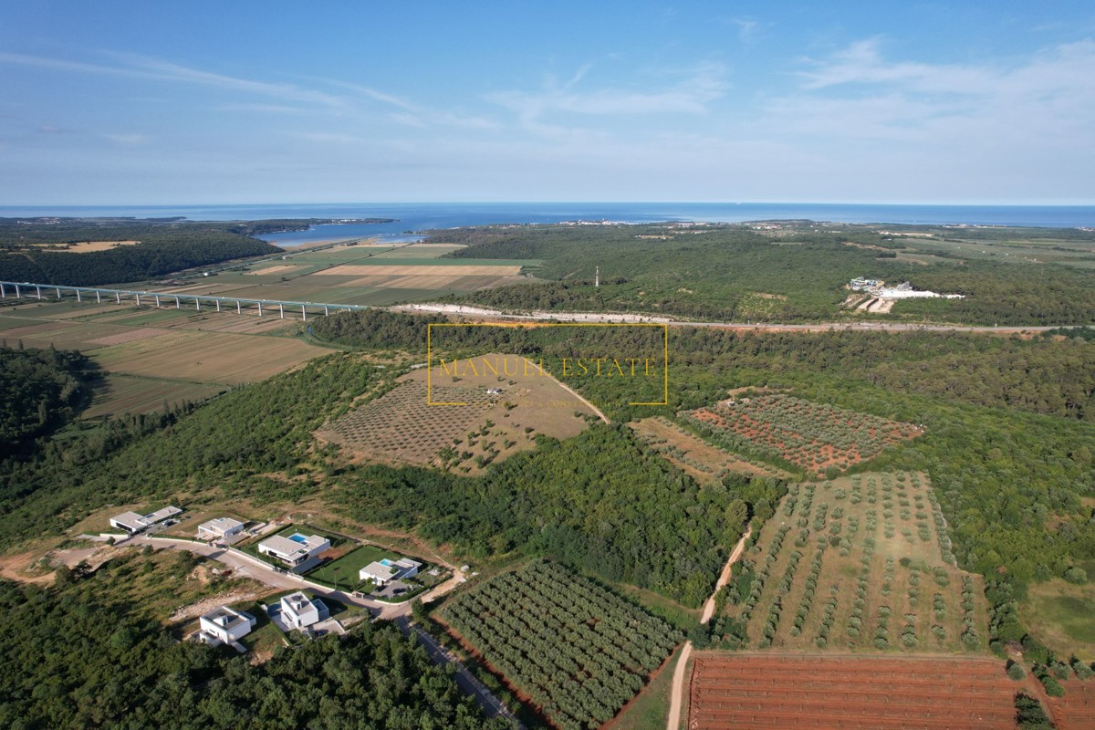 Villa moderna con piscina, zona tranquilla, zona Verteneglio