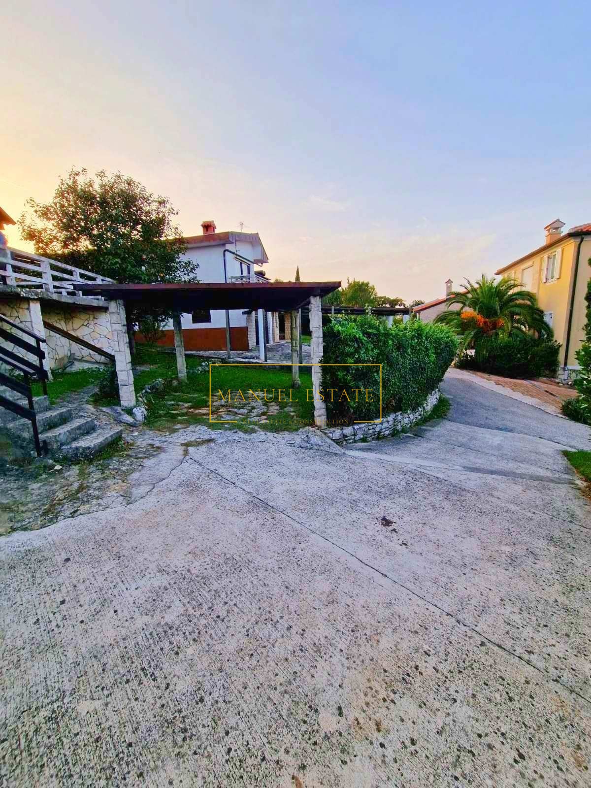 Casa con vista panoramica sul mare, Umago