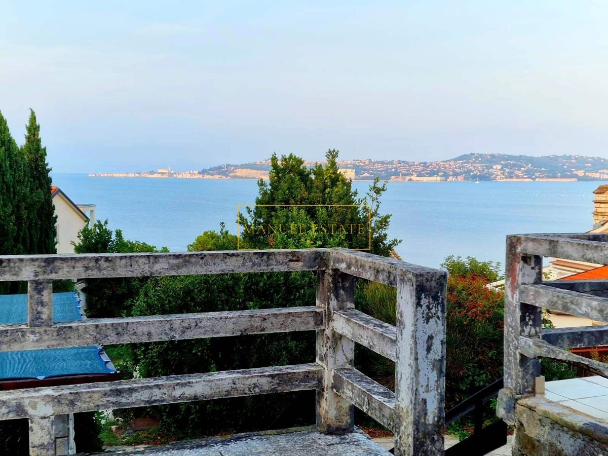 Casa con vista panoramica sul mare, Umago