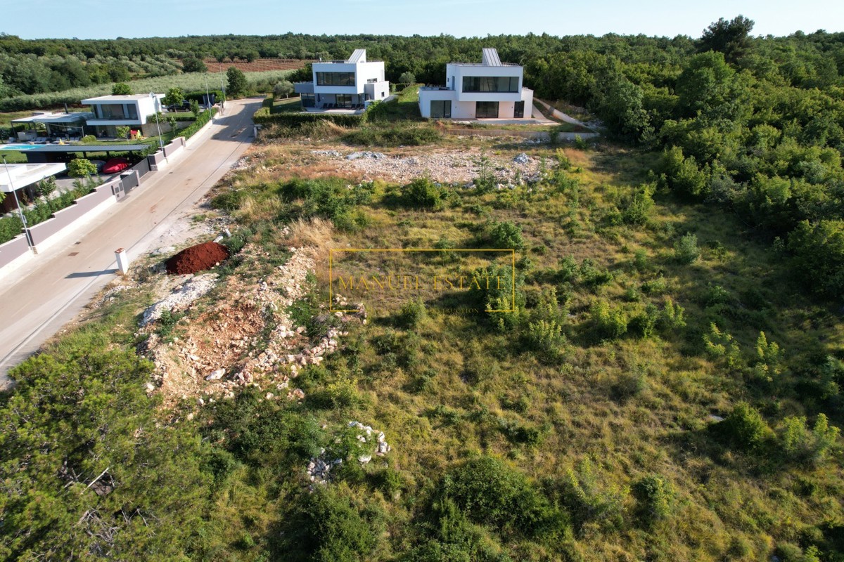 Terreno edificabile con vista mare, Novigrad