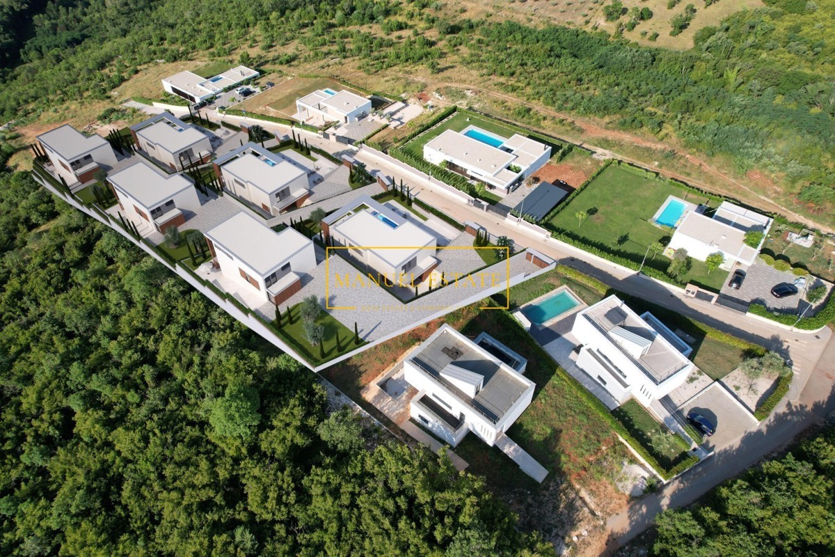 ESCLUSIVA VILLA MODERNA DI 317 M² SU UN TERRENO DI 1000 M² CON VISTA SUL FIUME MIRNA, SUL MARE E SULL'AMBIENTE CIRCOSTANTE - BRTONIGLA, ISTRIA!