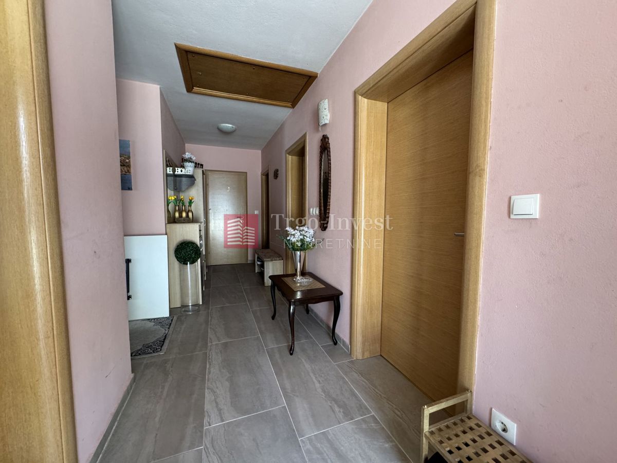 Casa Brodsko Vinogorje, Slavonski Brod, 115m2