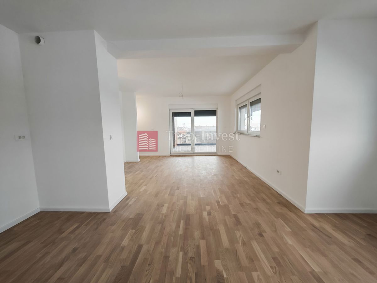 Appartamento Budainka, Slavonski Brod, 126,38m2