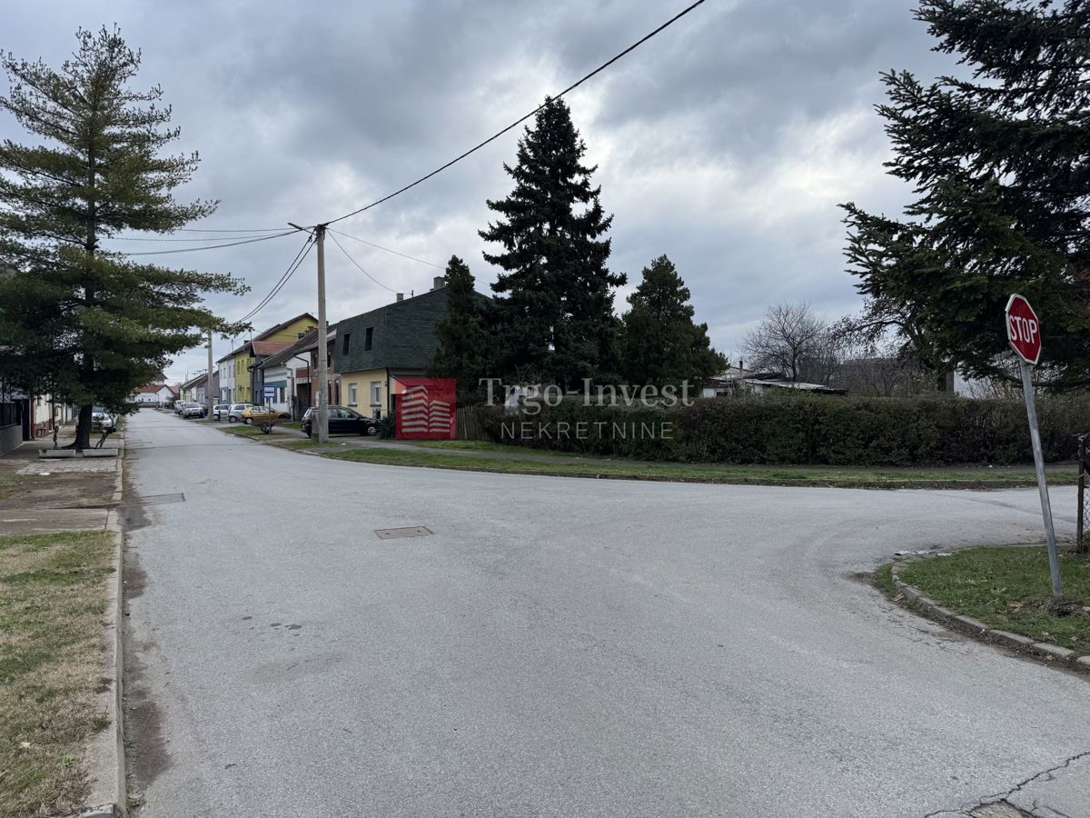 Terreno Jelas, Slavonski Brod, 378m2