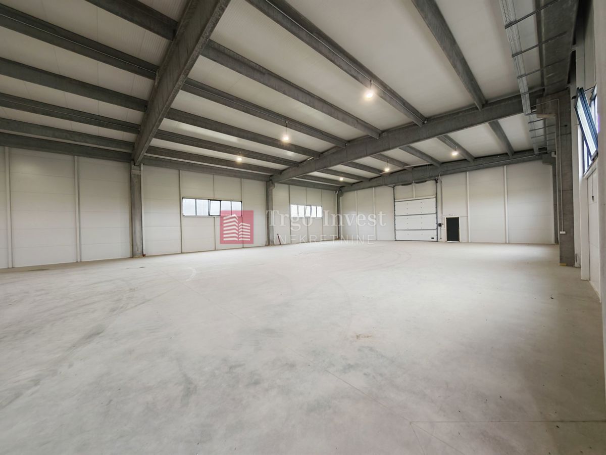 Commerciale Slobodnica, Sibinj, 1.122m2