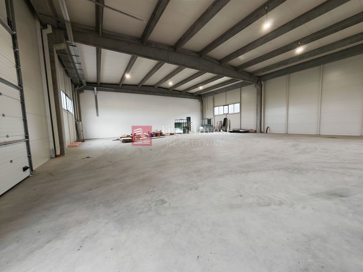 Commerciale Slobodnica, Sibinj, 1.122m2