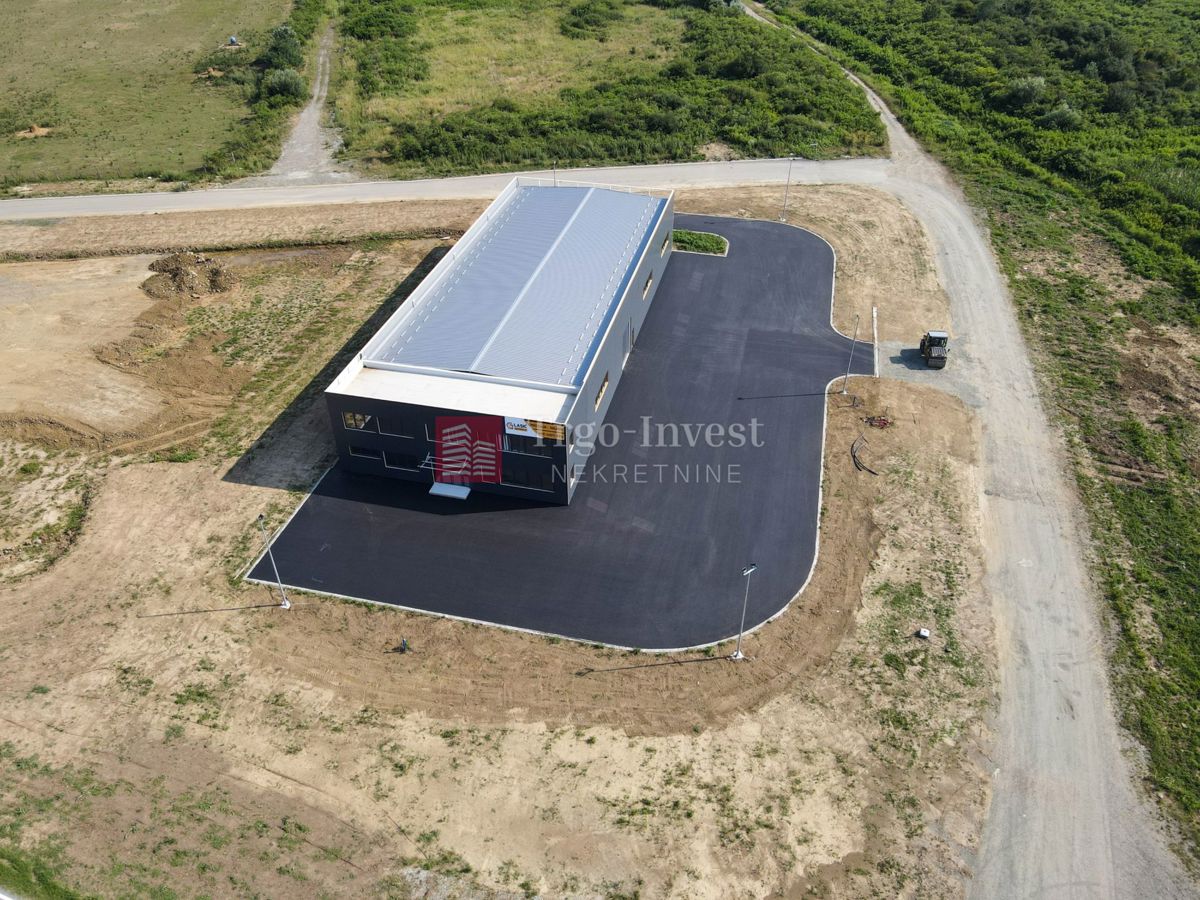 Commerciale Slobodnica, Sibinj, 1.122m2