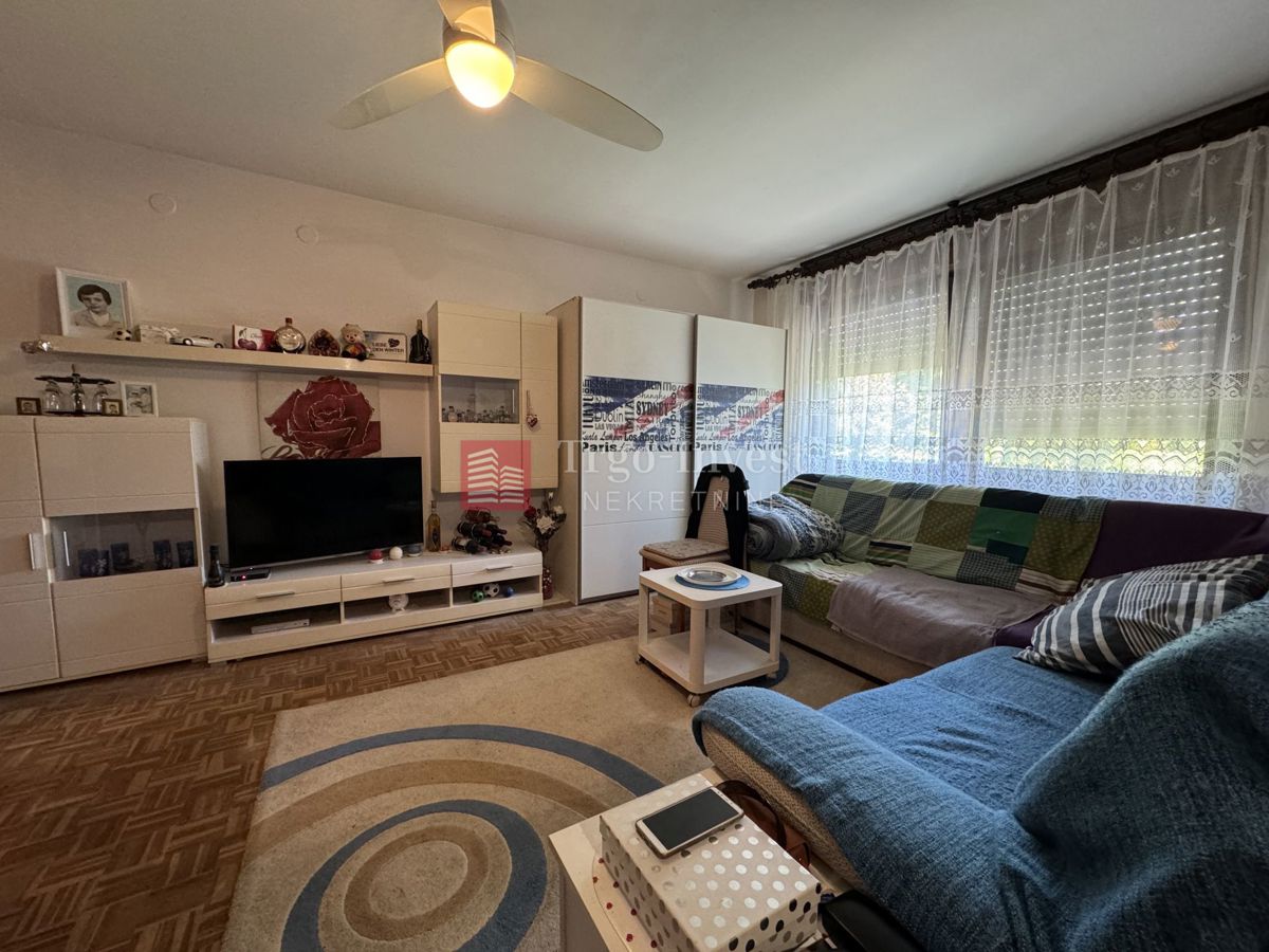 Appartamento Naselje Andrije Hebranga, Slavonski Brod, 67m2