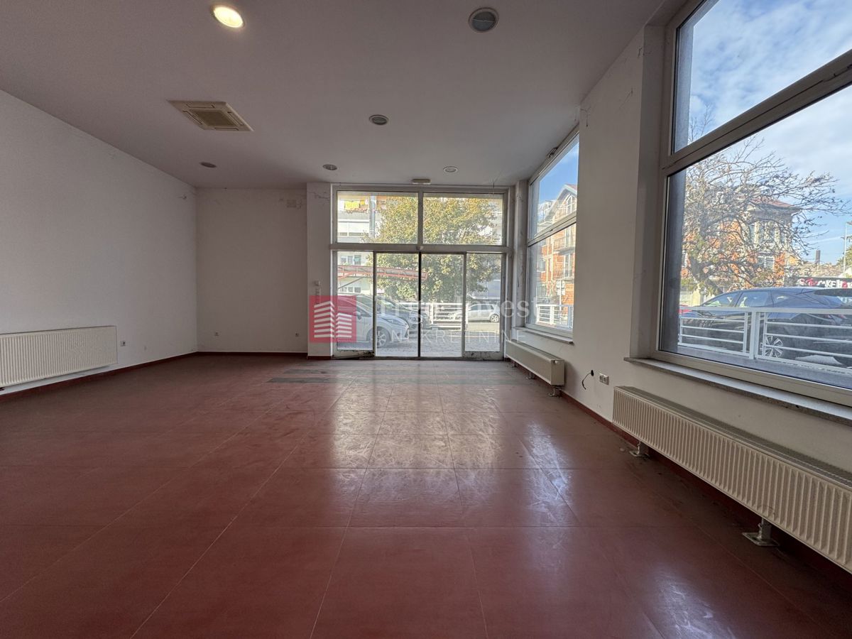 Commerciale Centar, Slavonski Brod, 186m2