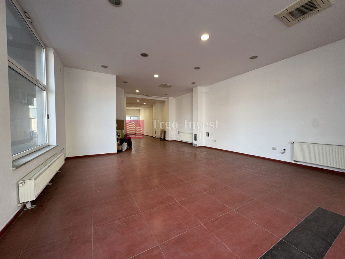 Commerciale Centar, Slavonski Brod, 186m2