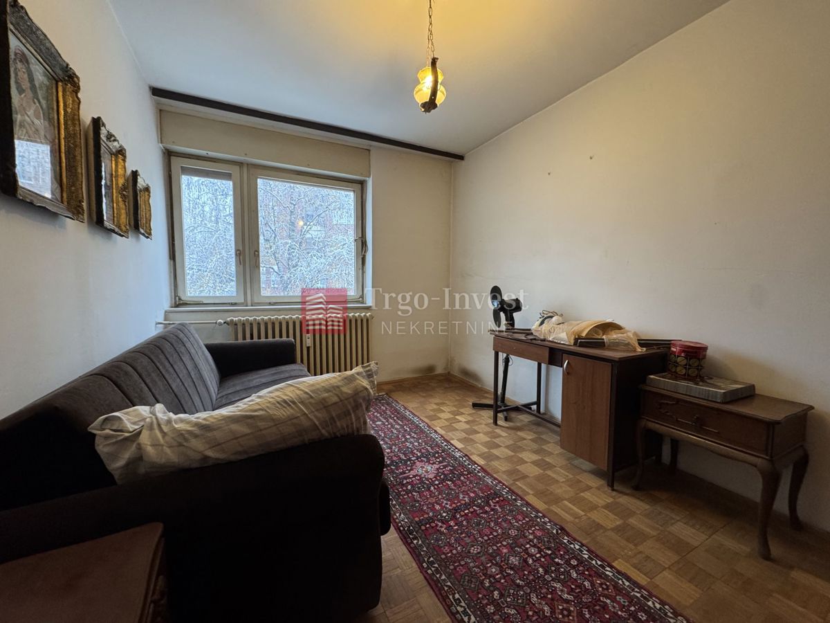 Appartamento Naselje Kralja Tomislava, Slavonski Brod, 52m2