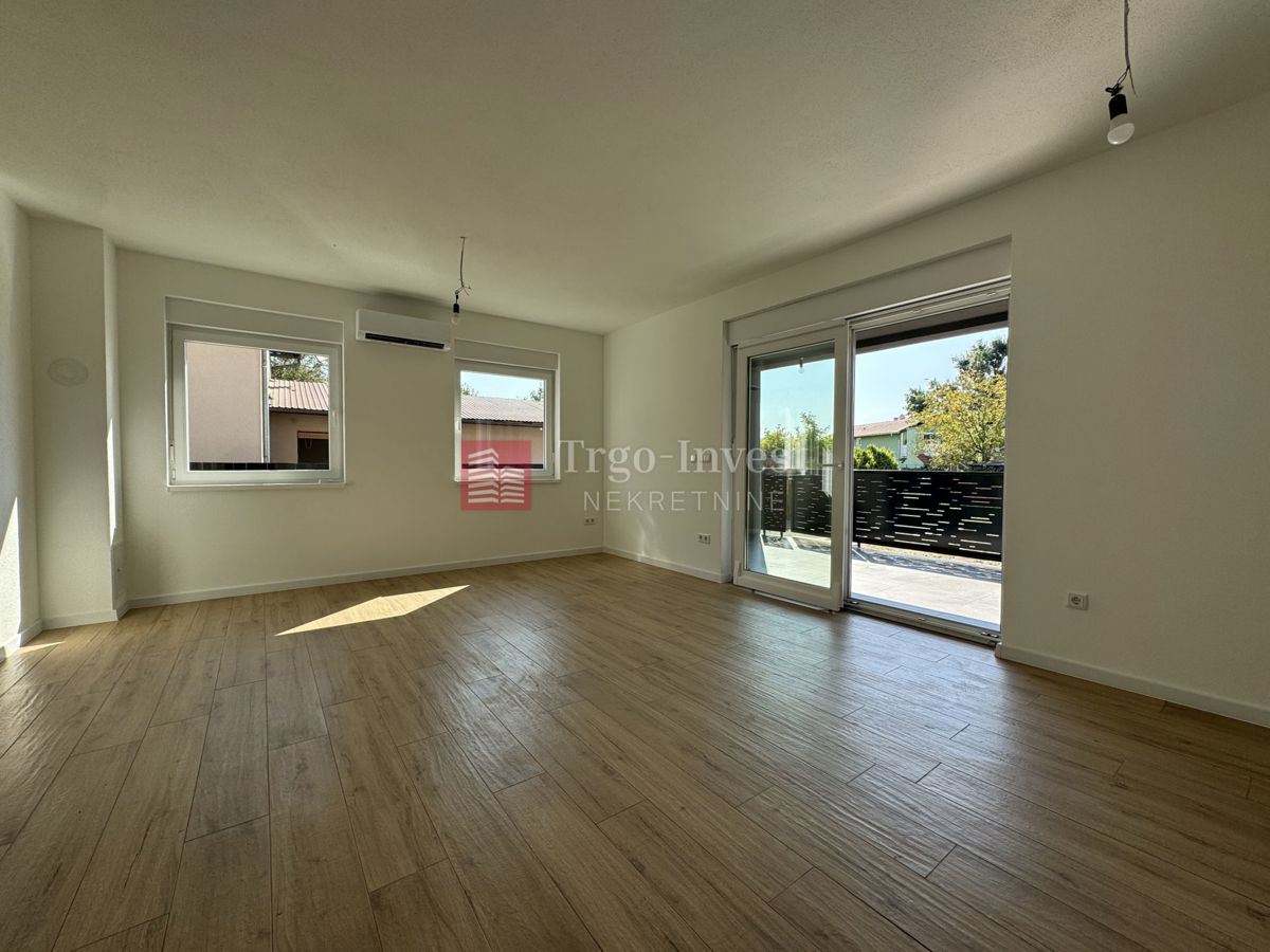 Appartamento Kolonija, Slavonski Brod, 76m2