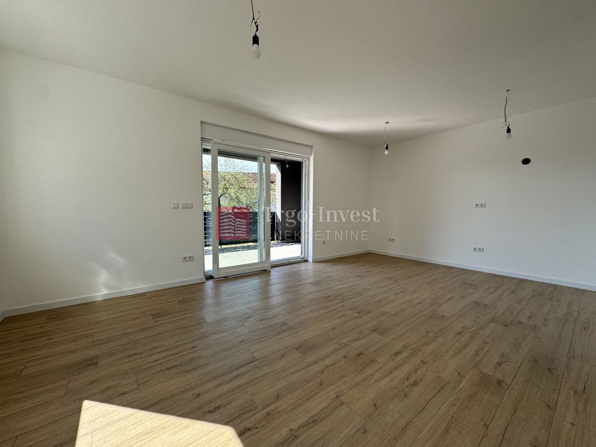 Appartamento Kolonija, Slavonski Brod, 76m2