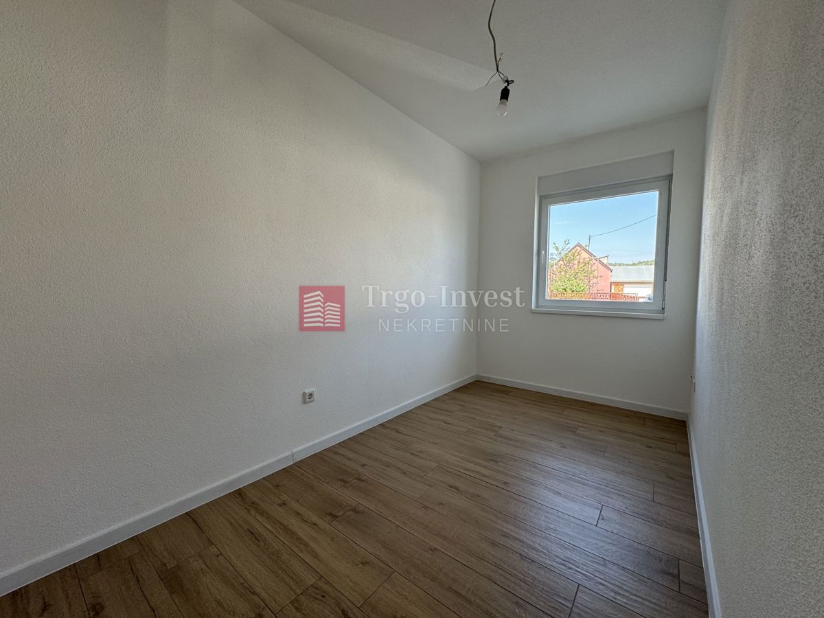 Appartamento Kolonija, Slavonski Brod, 76m2
