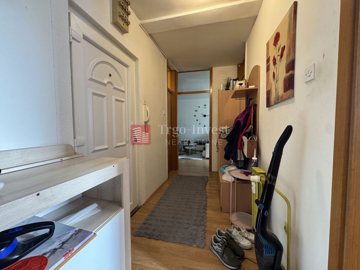 Appartamento Naselje Andrije Hebranga, Slavonski Brod, 61m2