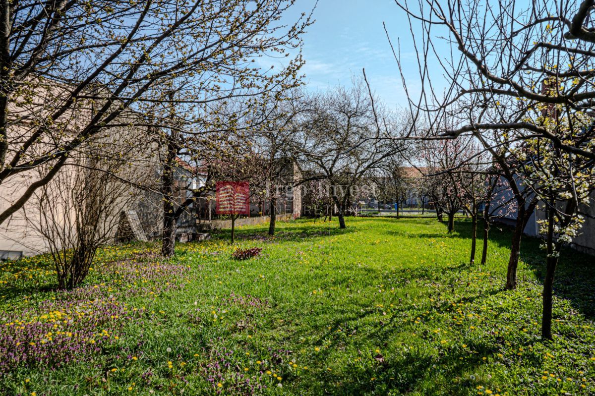 Casa Mali Pariz, Slavonski Brod, 60m2