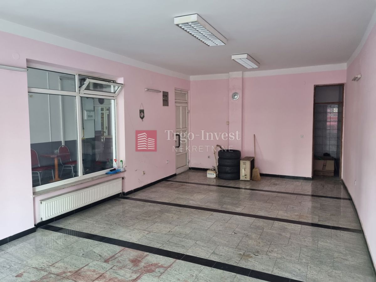 Commerciale Centar, Slavonski Brod, 40m2