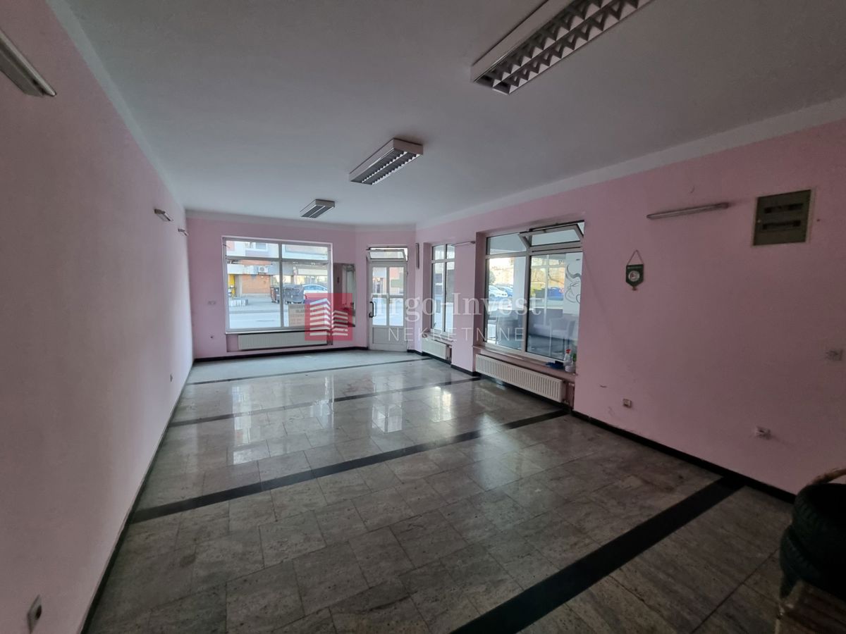 Commerciale Centar, Slavonski Brod, 40m2