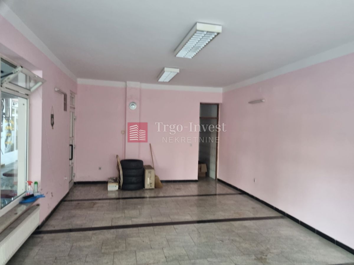 Commerciale Centar, Slavonski Brod, 40m2