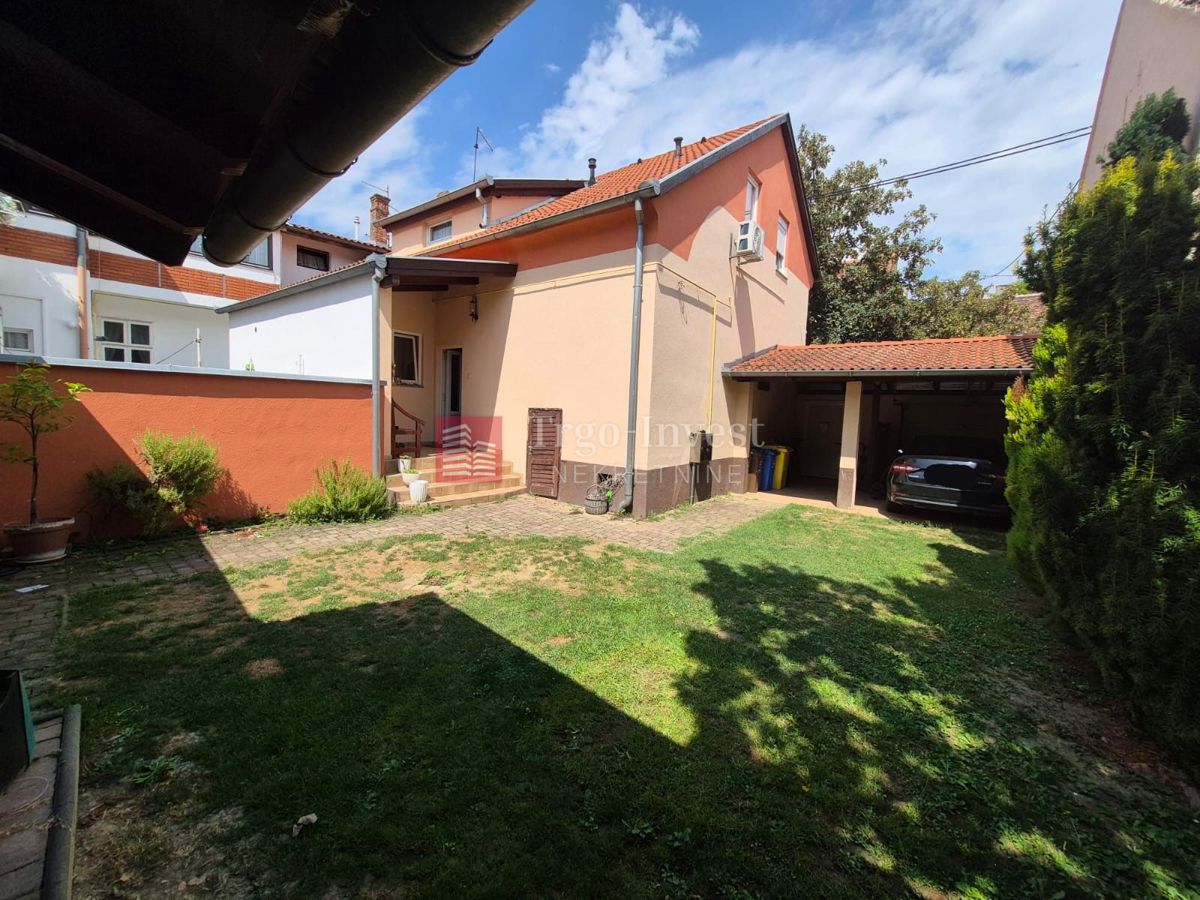 Casa Centar, Slavonski Brod, 151m2